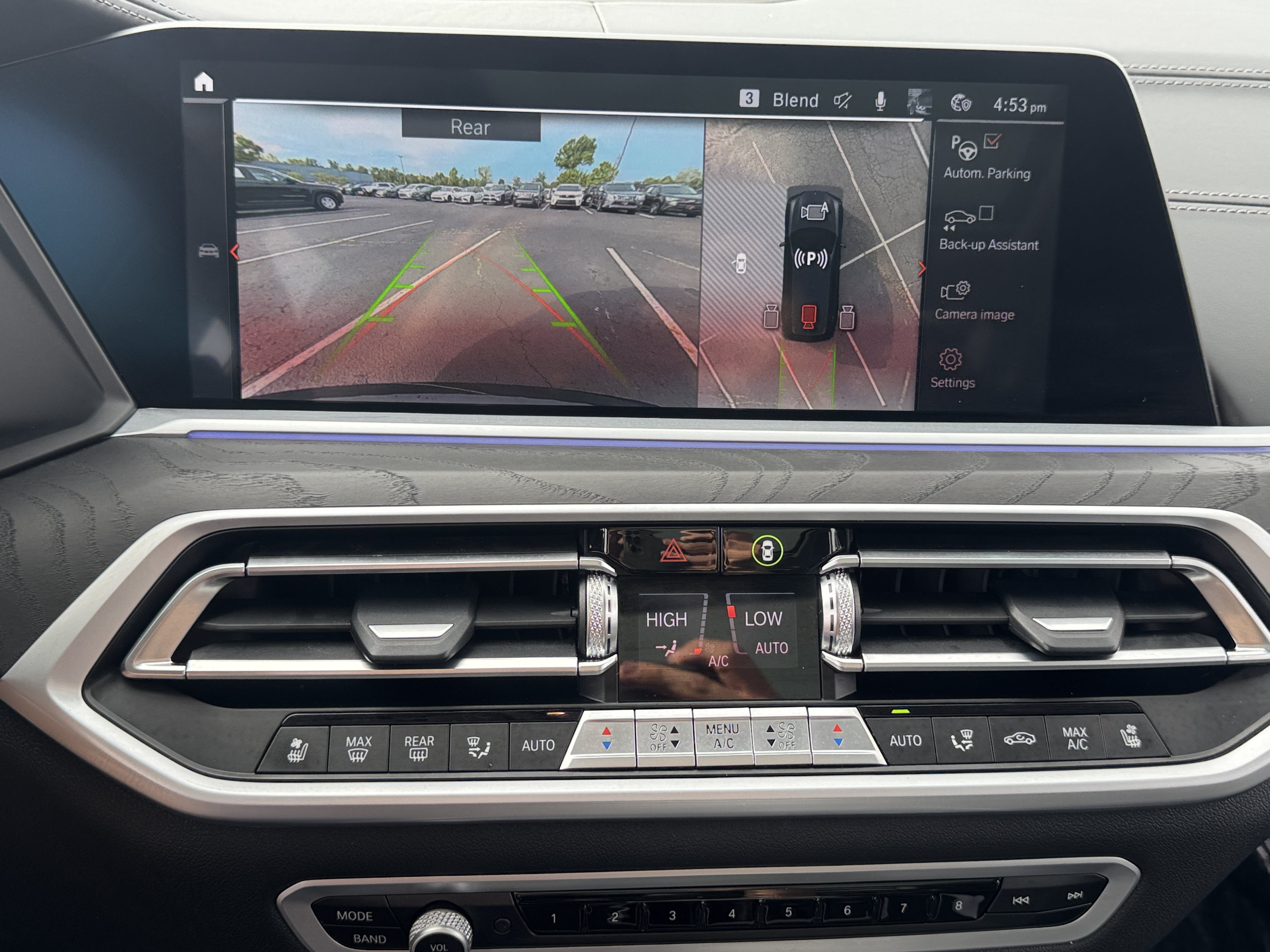 Used 2022 BMW X7 xDrive40i w/ Executive Package AWD/4WD image 31