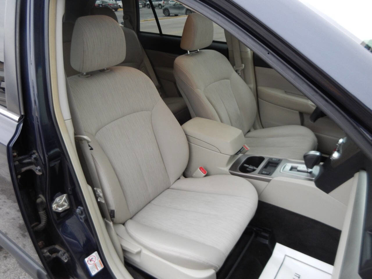 Used 2013 Subaru Outback 2.5i Premium AWD/4WD image 36