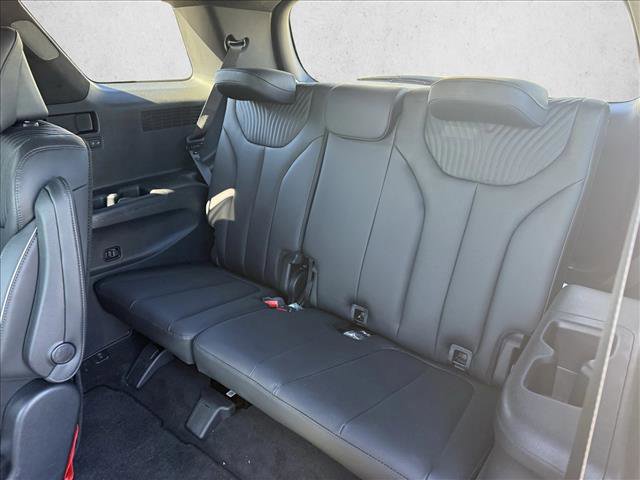 Used 2023 Hyundai Palisade Calligraphy image 15