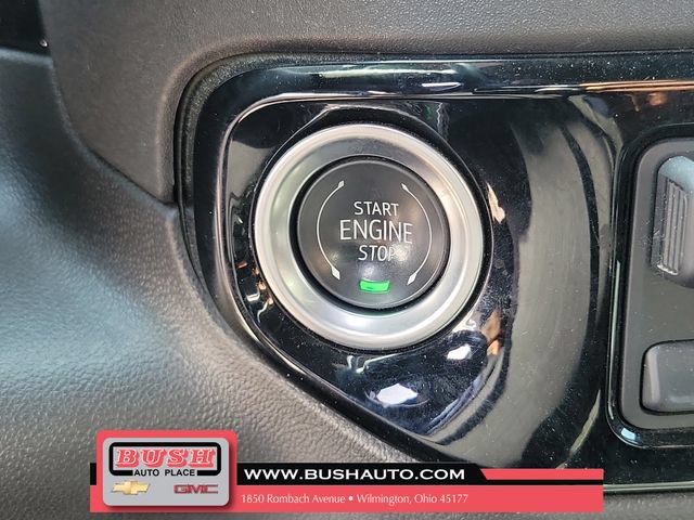 Used 2025 GMC Sierra 1500 SLT AWD/4WD image 29