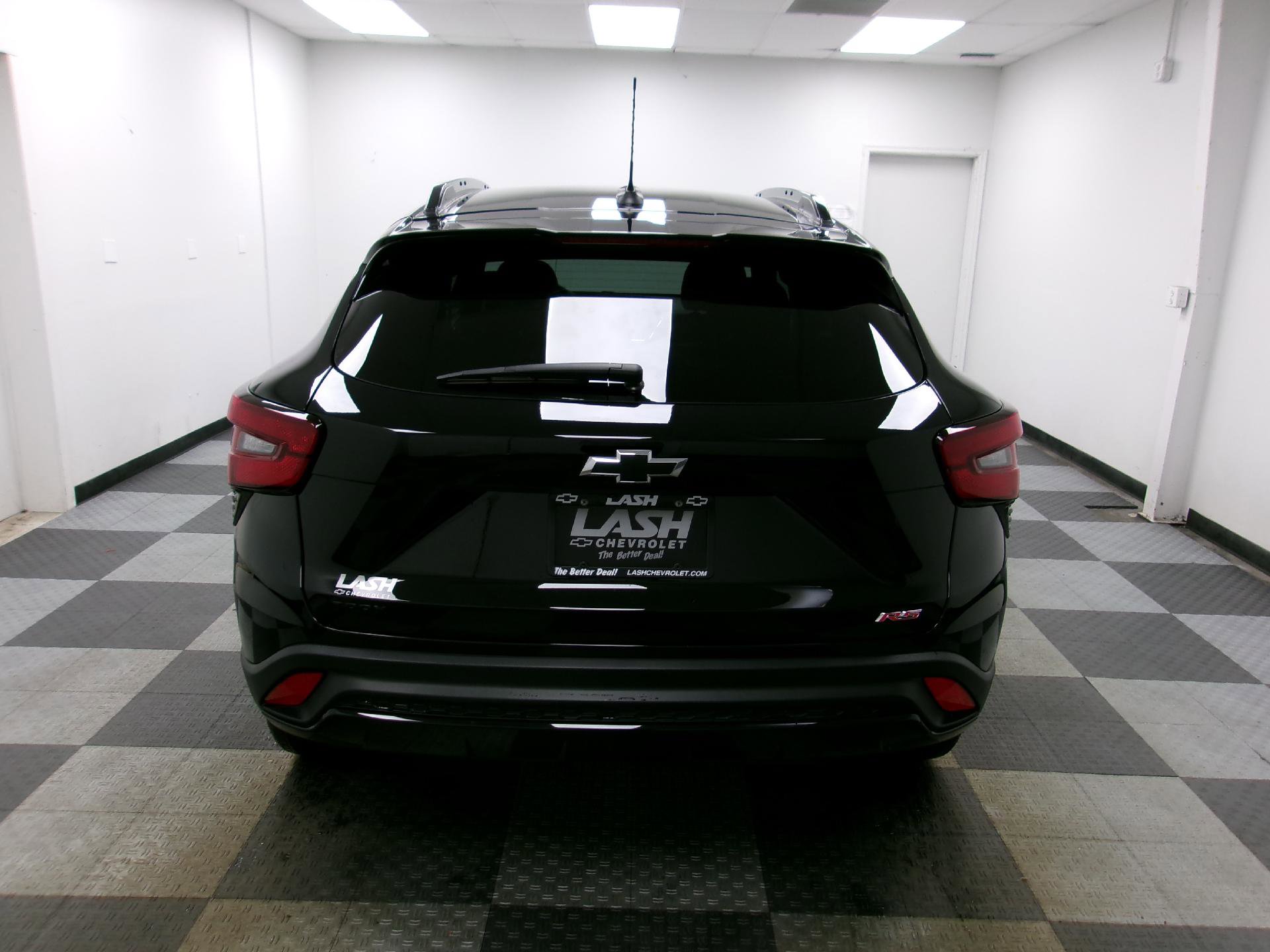 Certified 2024 Chevrolet Trax RS w/ Driver Confidence Package image 12