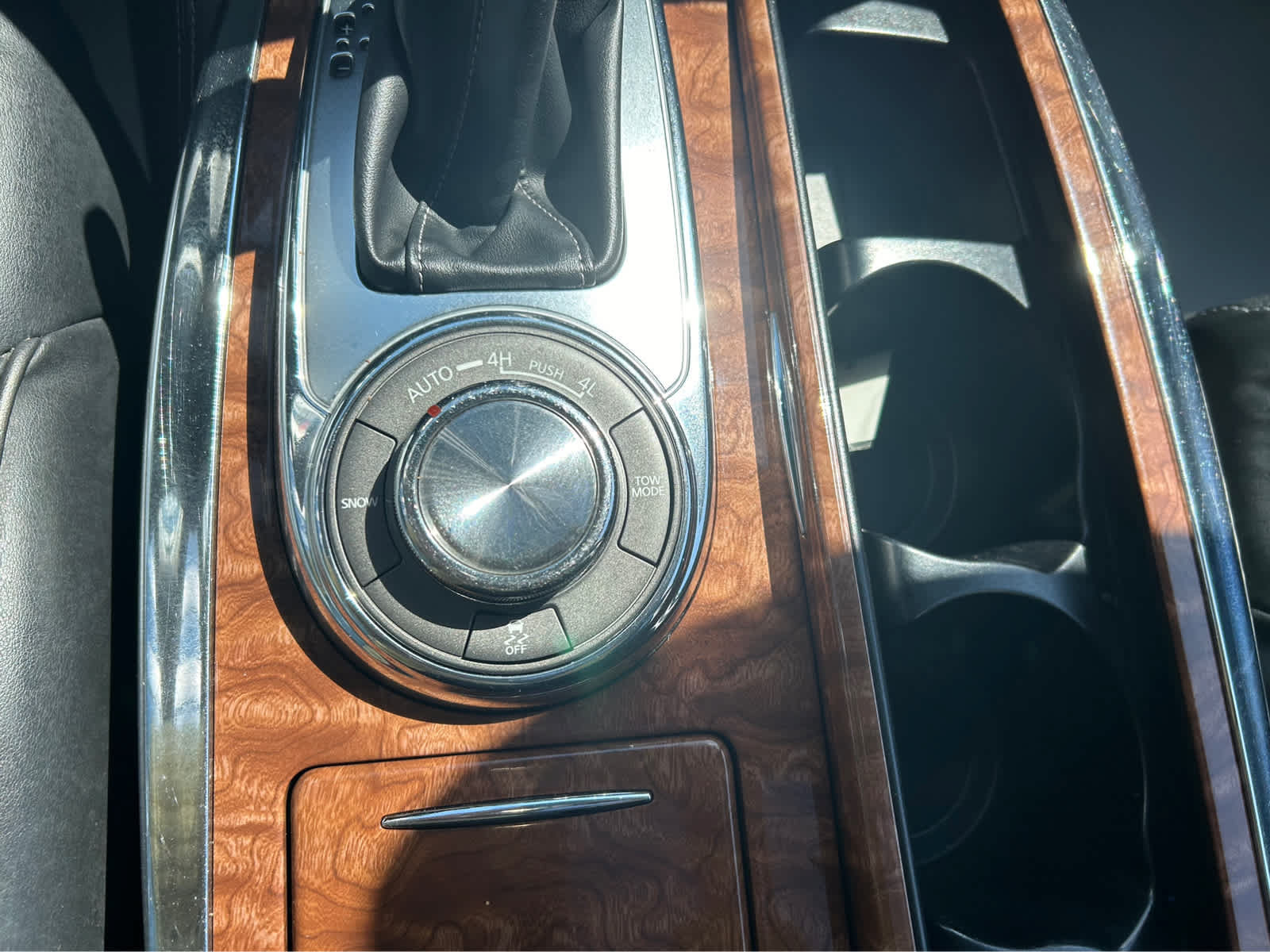 Used 2019 INFINITI QX80 Luxe AWD/4WD image 24