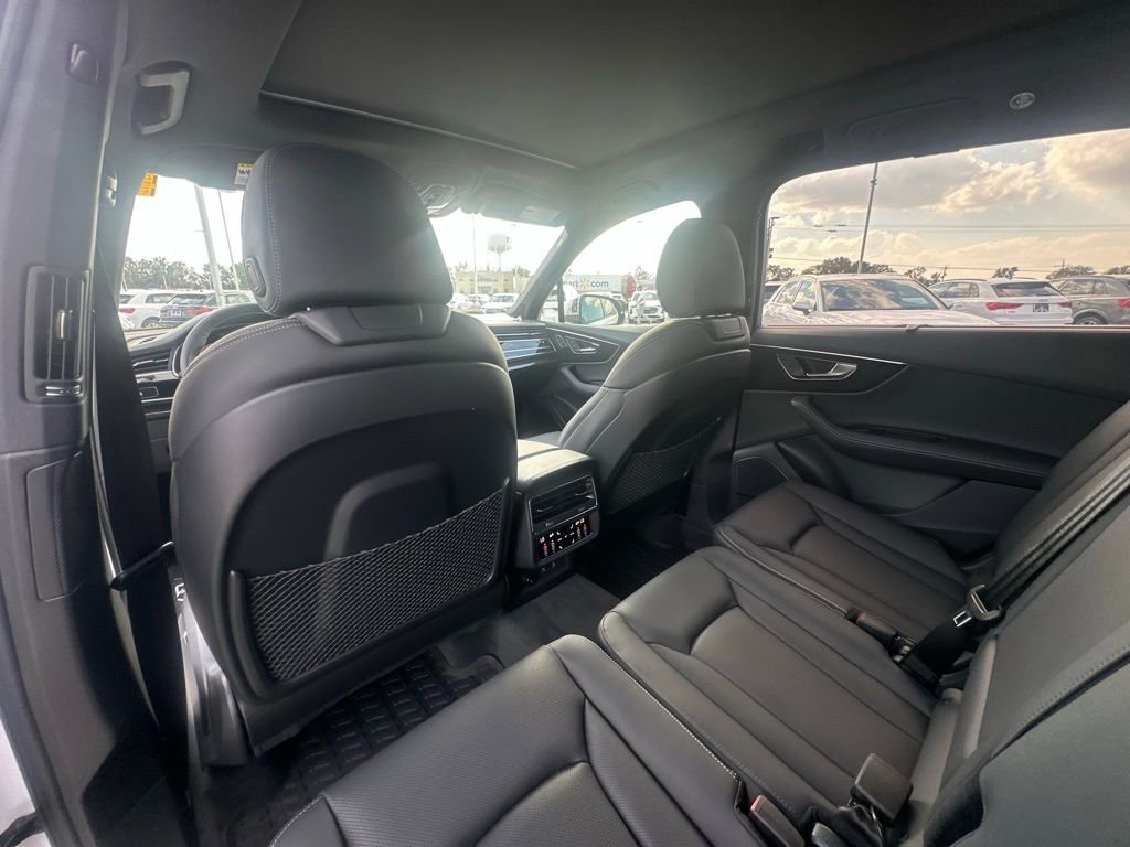 New 2026 Audi Q7 3.0T Prestige image 19