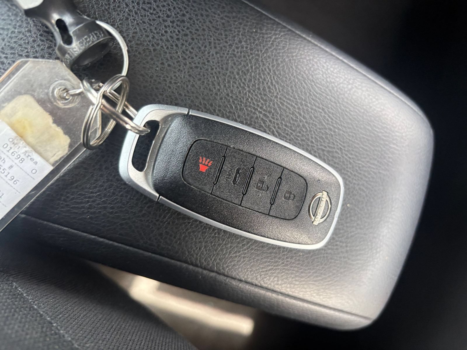 Used 2025 Nissan Versa SV FWD image 21
