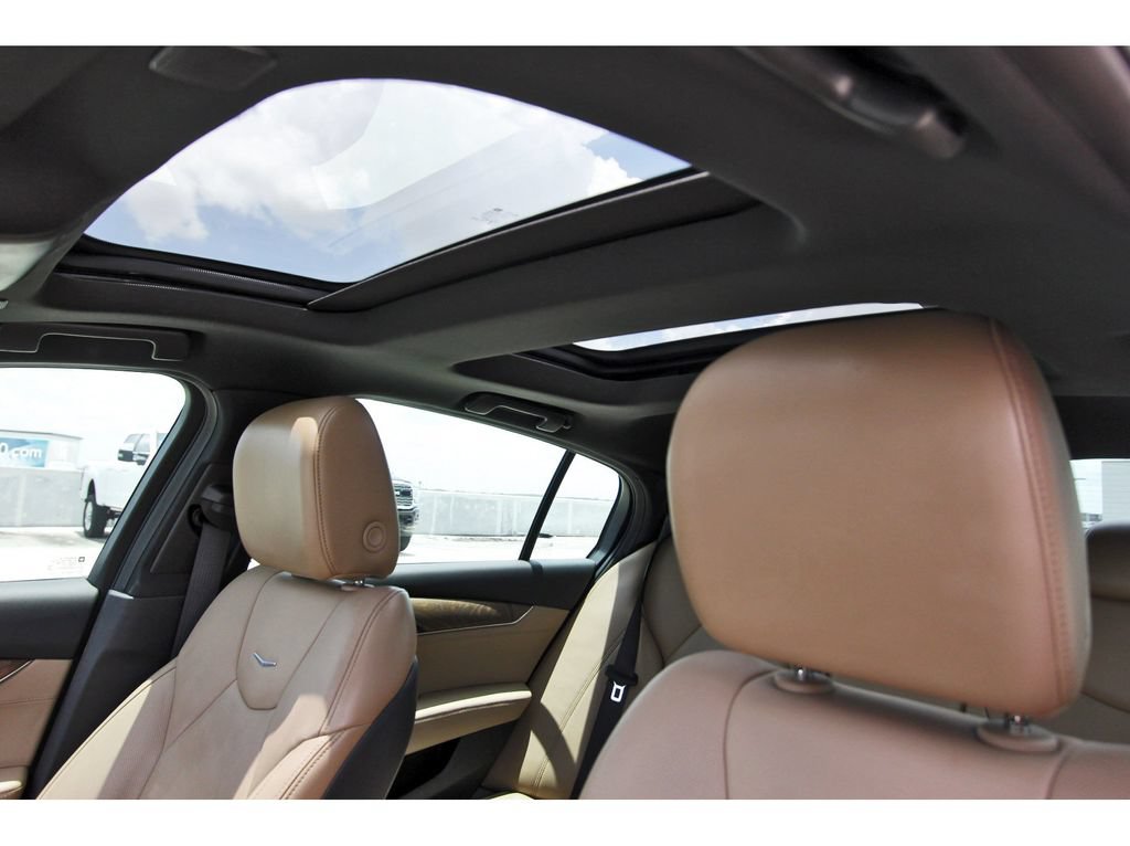 Used 2023 Cadillac CT5 Premium Luxury RWD image 29