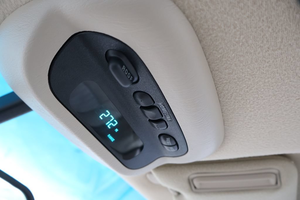 Used 2002 Chevrolet Impala LS w/ Preferred Equipment Group FWD image 32