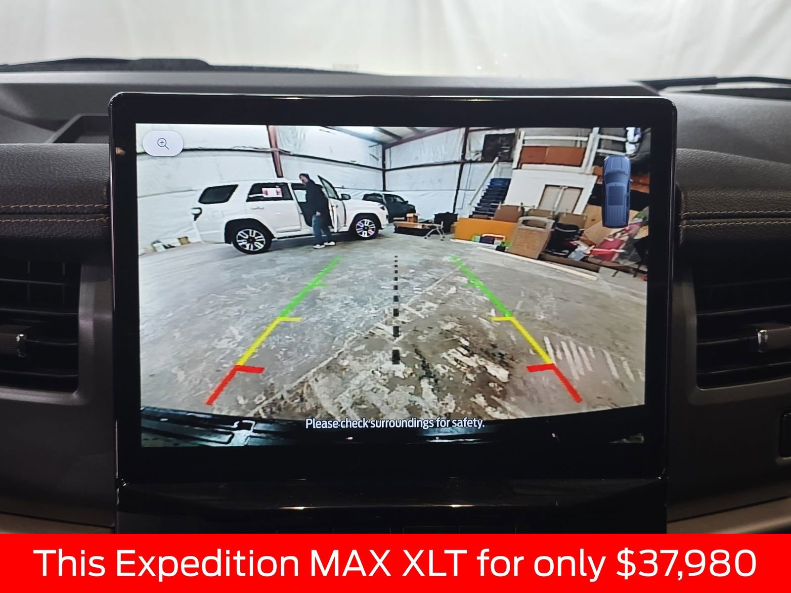 Used 2024 Ford Expedition Max XLT image 34