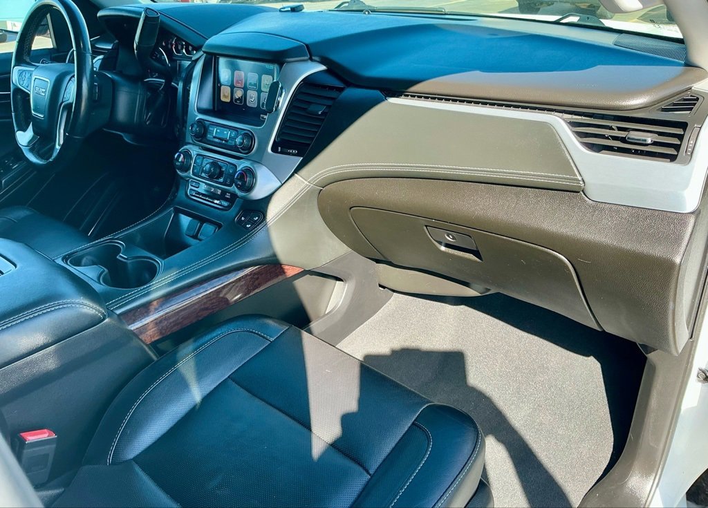Used 2019 GMC Yukon SLT image 24
