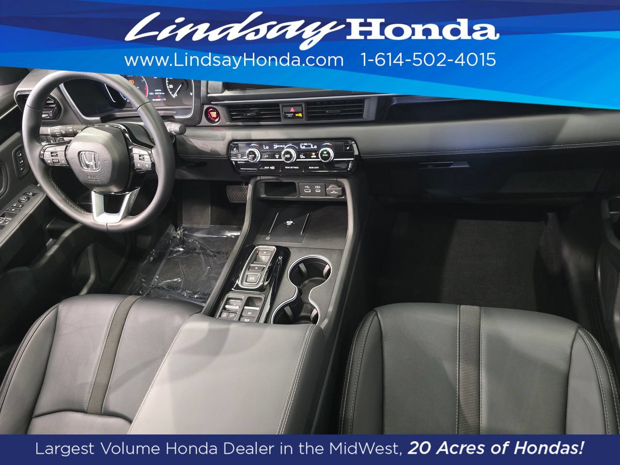 Used 2025 Honda Pilot Touring image 11