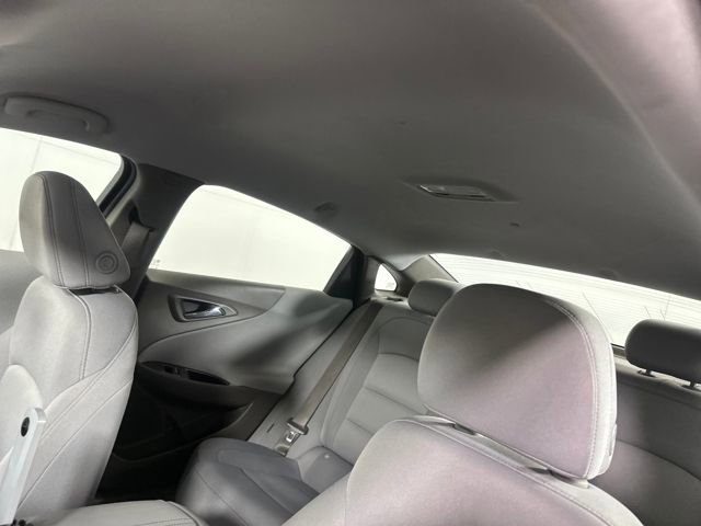 Used 2025 Chevrolet Malibu LT image 12
