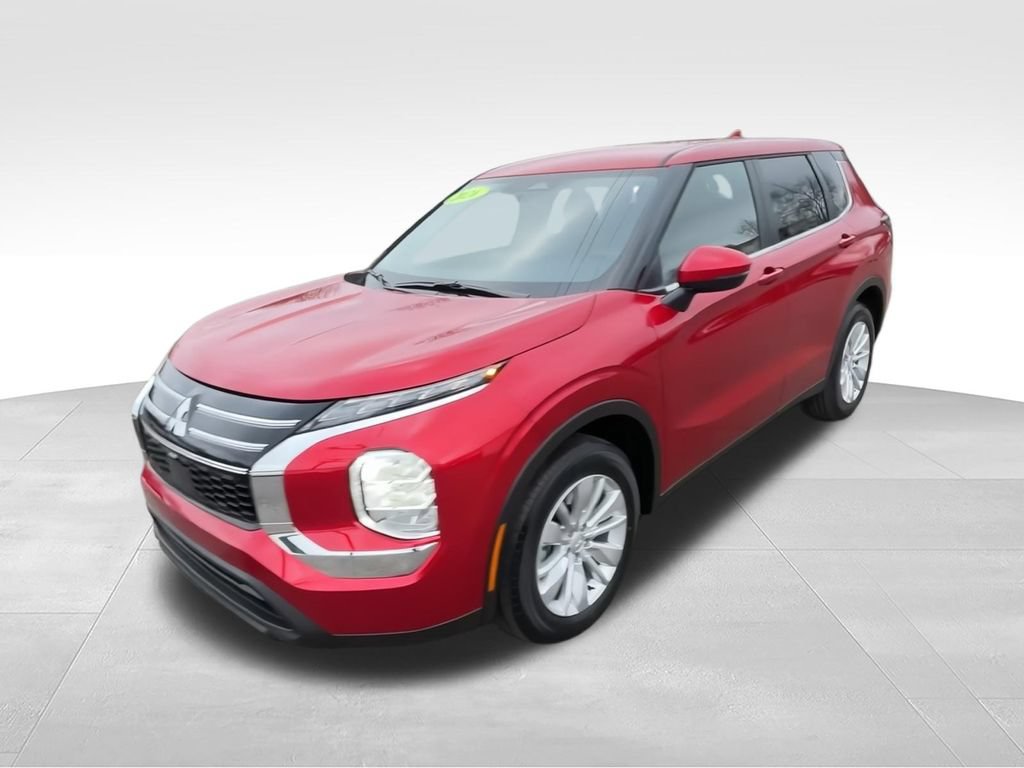 New 2026 Mitsubishi Outlander ES FWD image 4