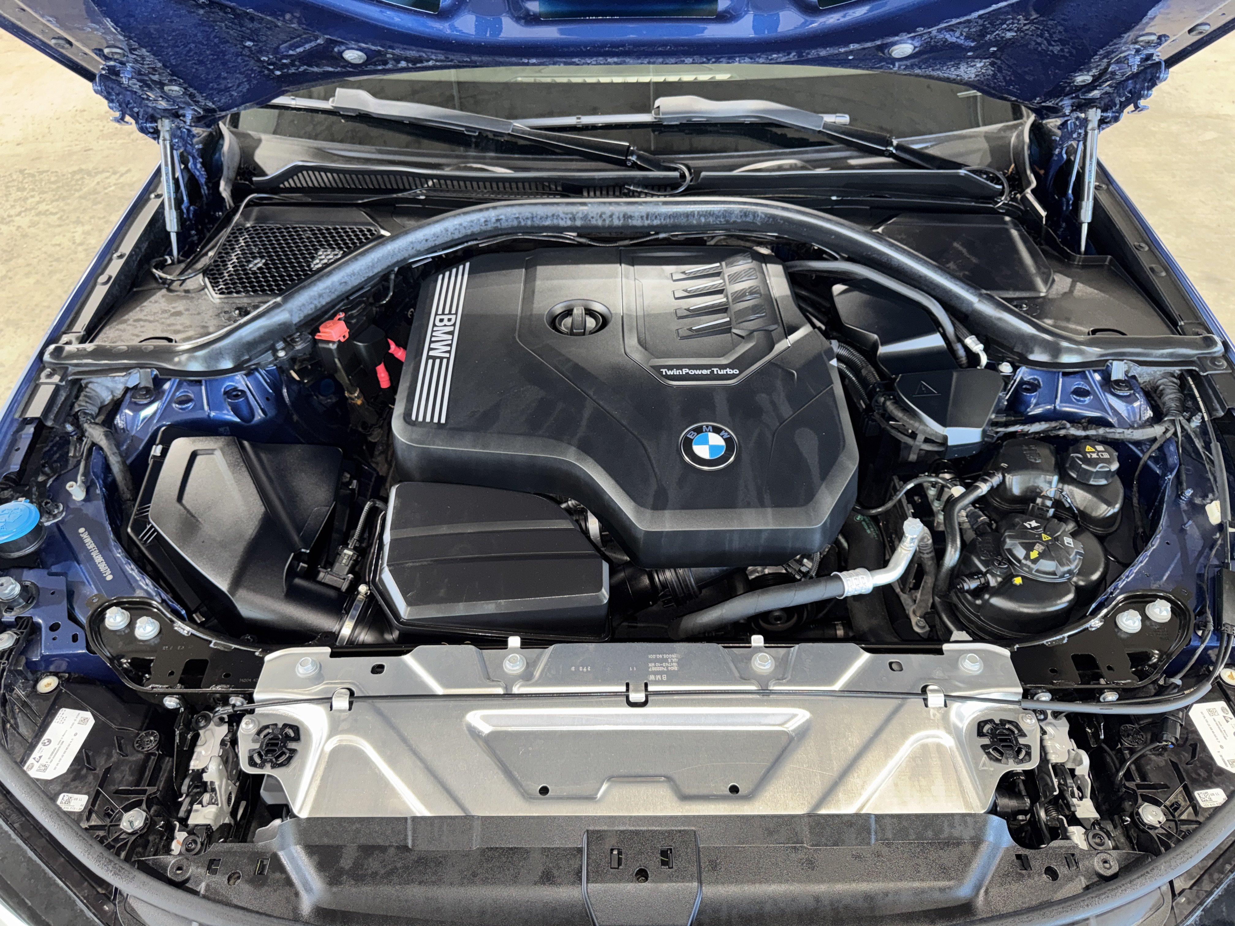 Used 2024 BMW 330i Sedan w/ Convenience Package RWD image 34