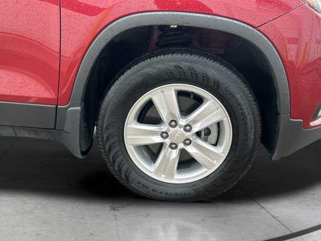 Used 2018 Chevrolet Trax LT w/ LT Convenience Package image 28