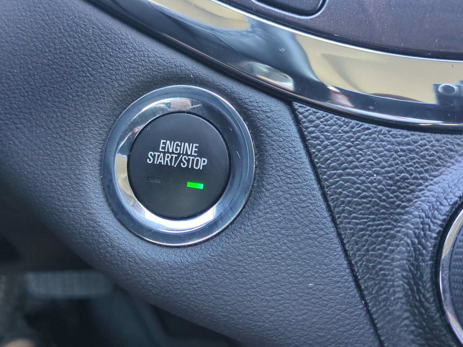 Used 2014 Chevrolet Impala LTZ FWD image 16