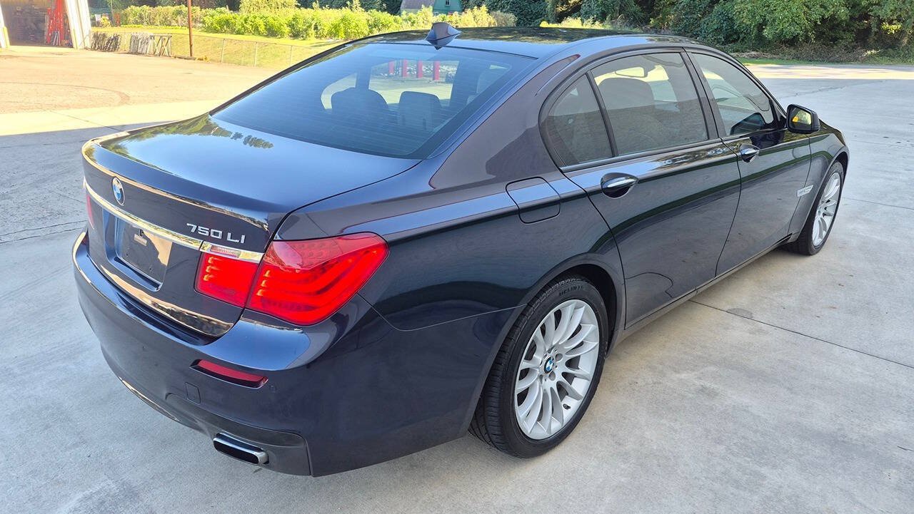 Used 2011 BMW 750Li xDrive AWD/4WD image 6