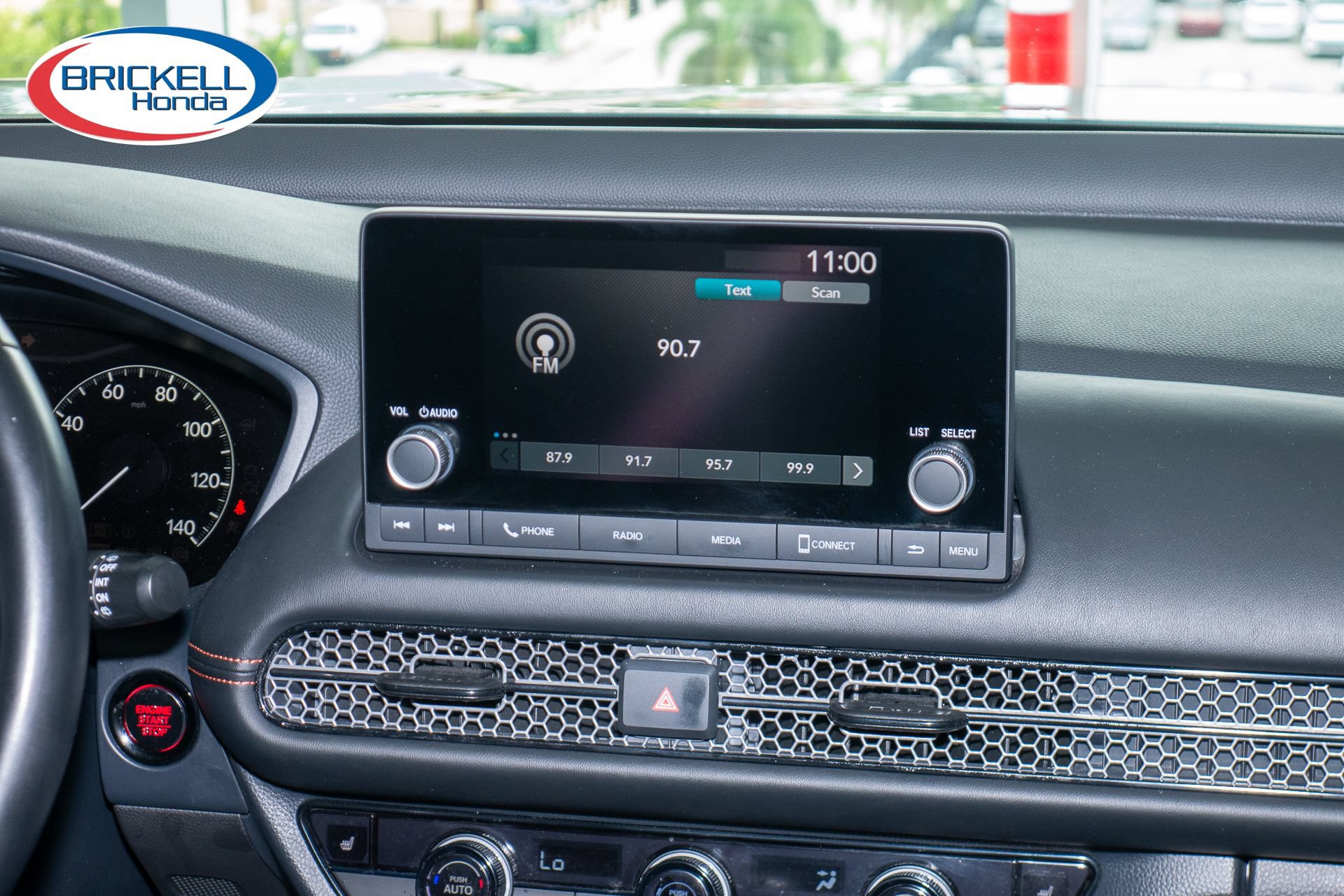 Certified 2025 Honda HR-V Sport image 20