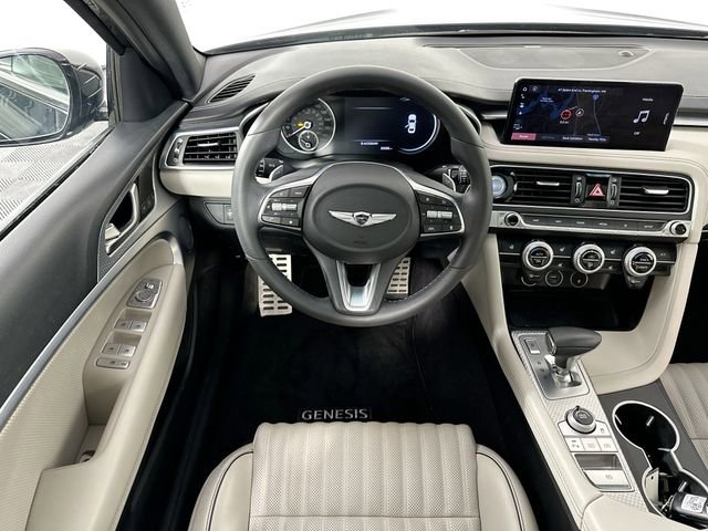 Used 2023 Genesis G70 2.0T w/ Sport Prestige Package image 11