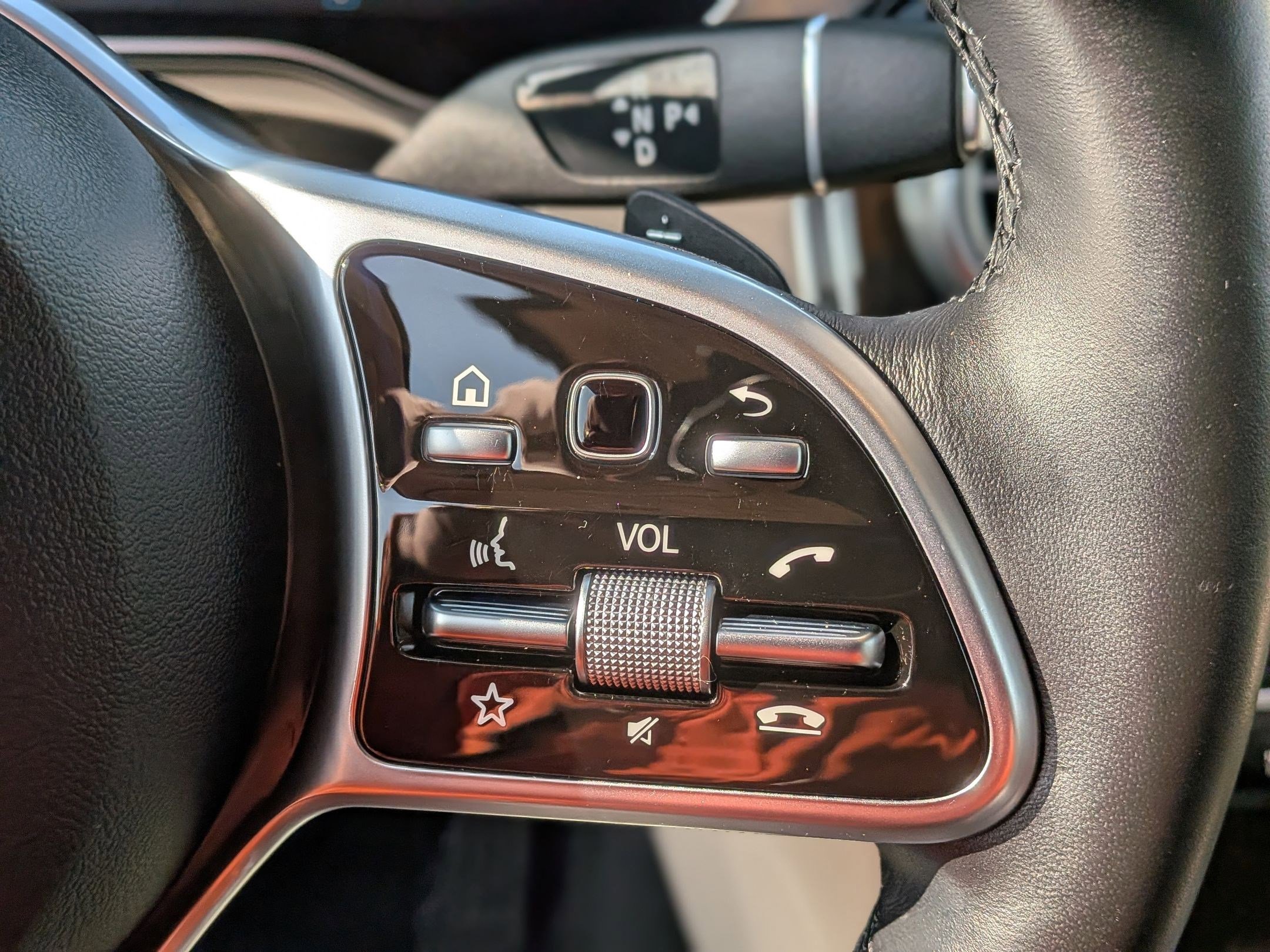 Certified 2021 Mercedes-Benz GLC 300 4MATIC image 17