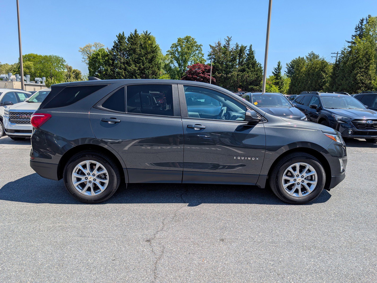 Used 2021 Chevrolet Equinox LS w/ LS Convenience Package FWD image 6