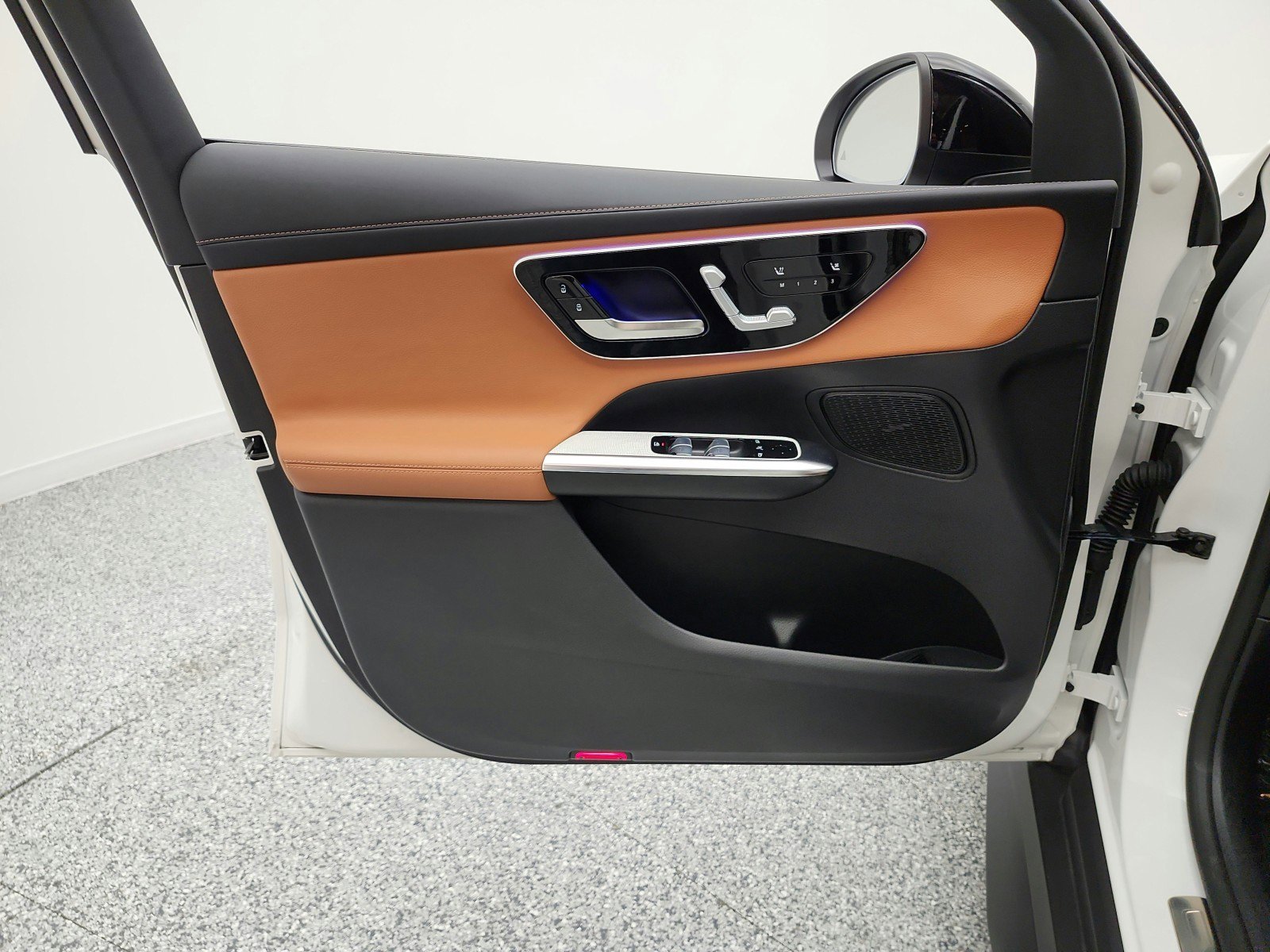 Certified 2023 Mercedes-Benz GLC 300 image 12