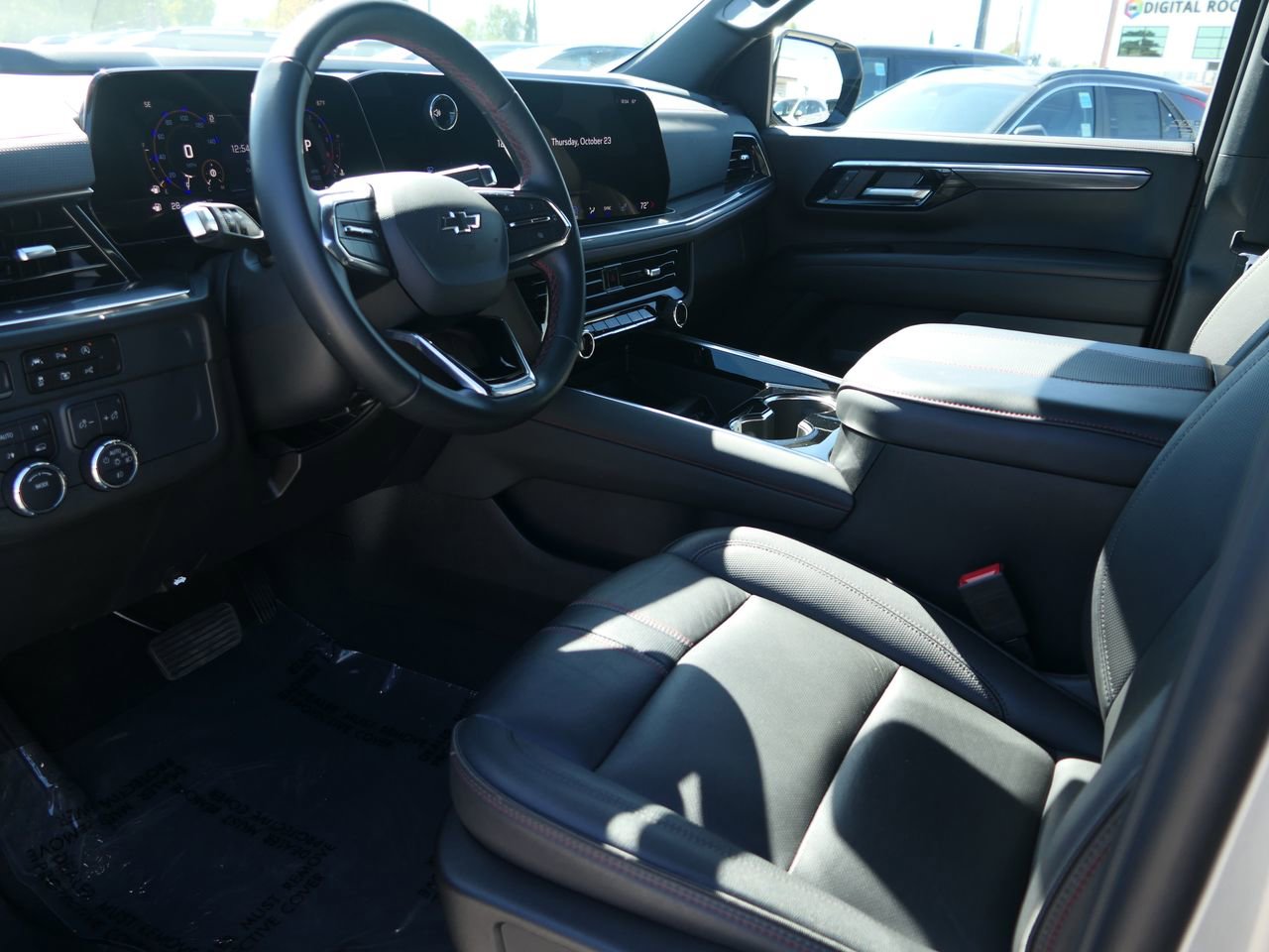 Used 2025 Chevrolet Tahoe RST image 17