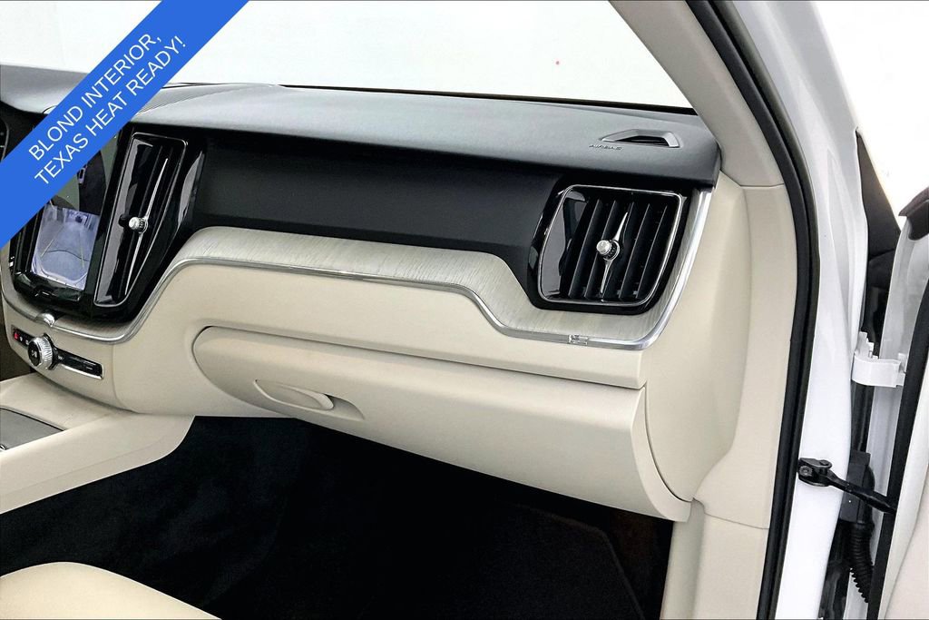 Certified 2023 Volvo XC60 B5 Plus w/ Climate Package image 22