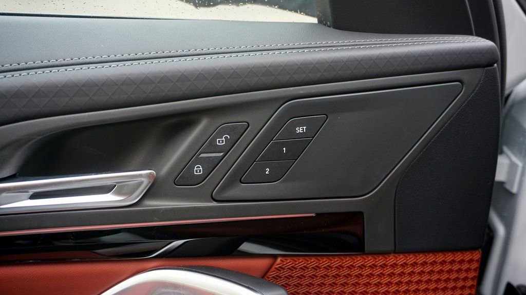 New 2026 BMW X2 xDrive28i w/ Technology Package image 9