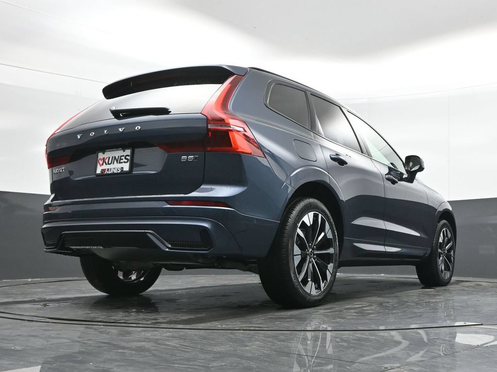 New 2026 Volvo XC60 B5 Plus w/ Protection Package Premier AWD/4WD image 38