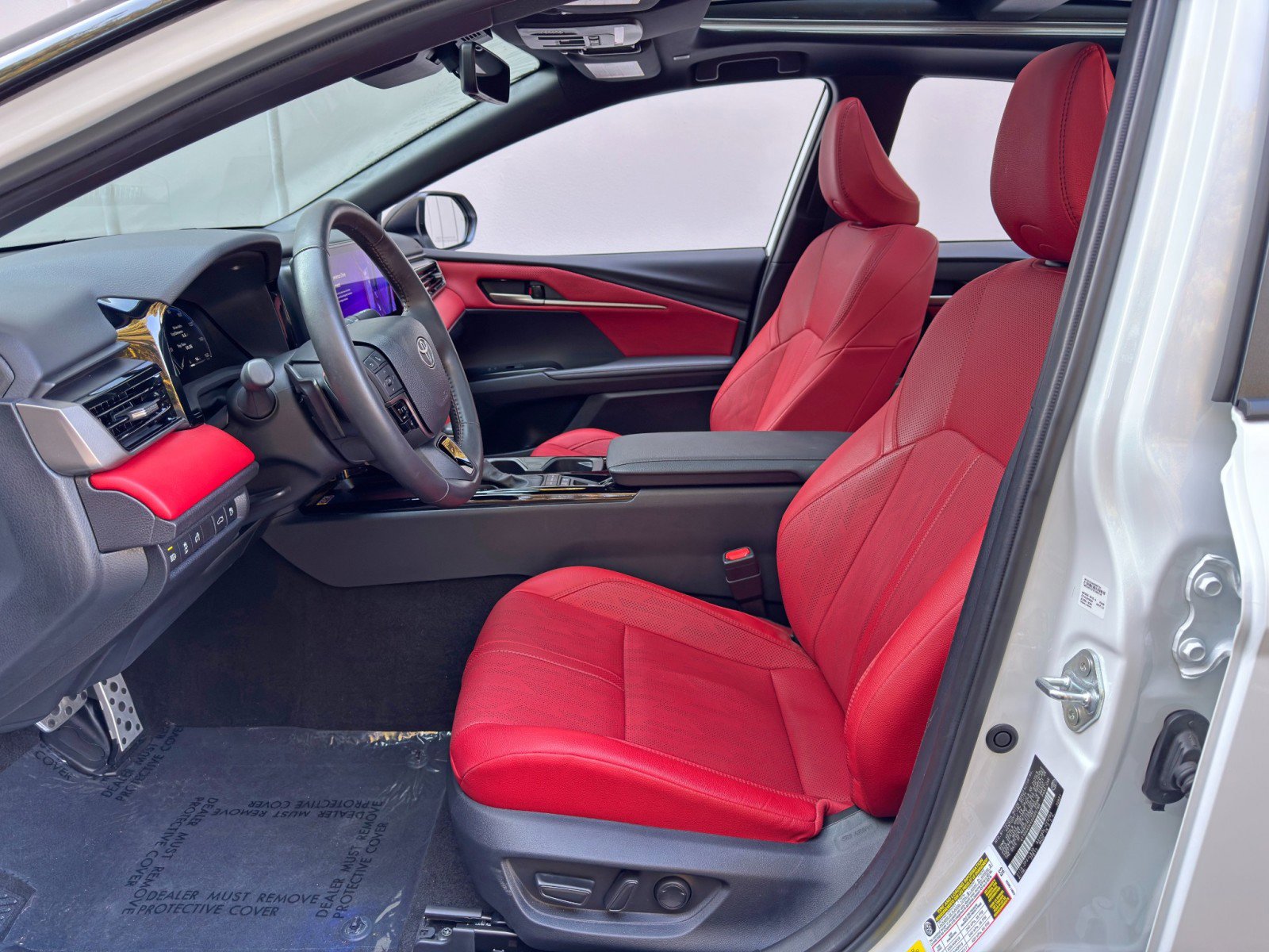 Used 2025 Toyota Camry XSE image 15