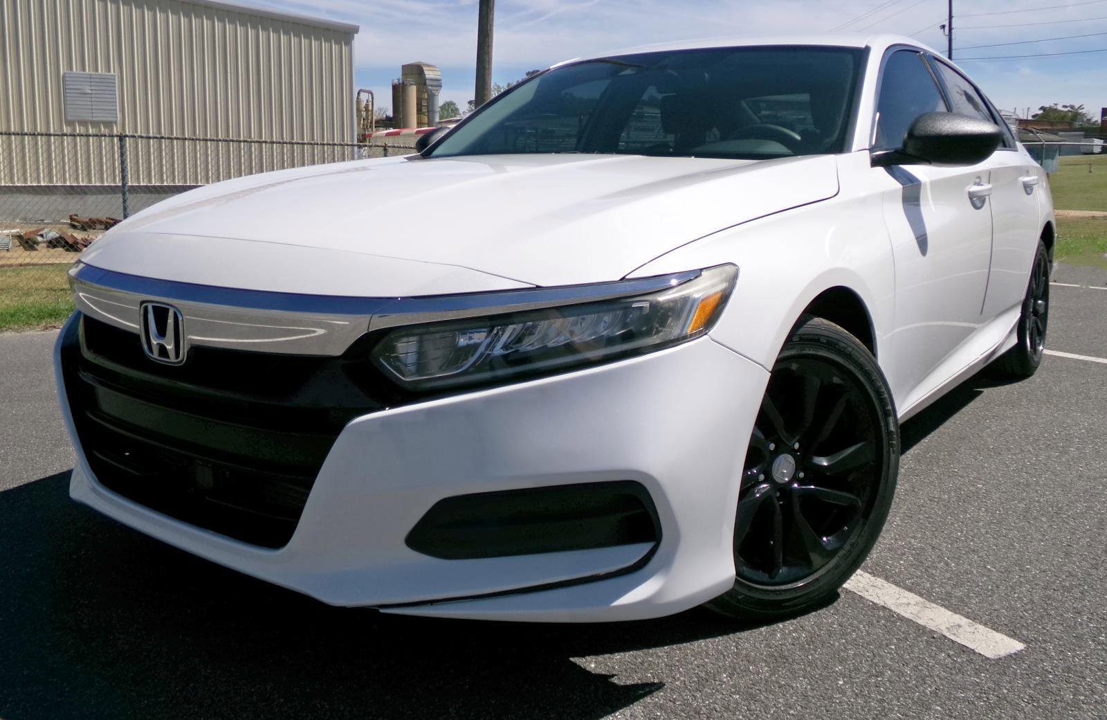 Used 2018 Honda Accord LX image 1