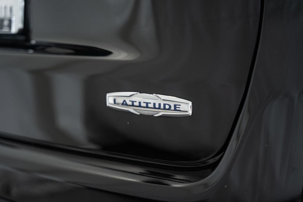Certified 2022 Jeep Compass Latitude AWD/4WD image 7
