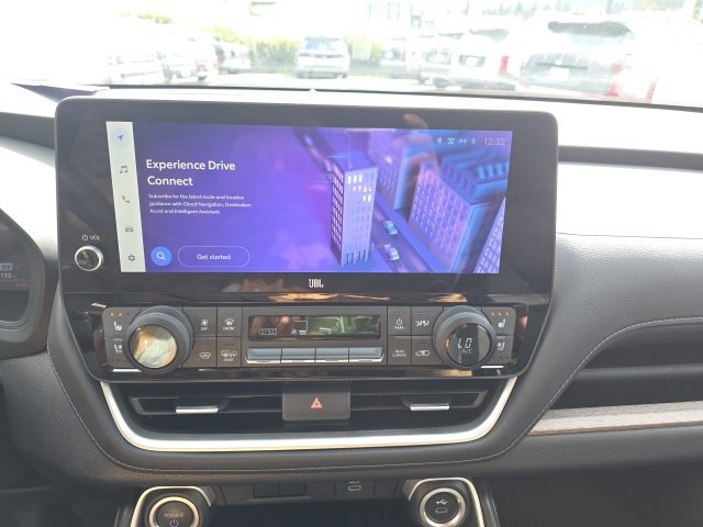 Used 2024 Toyota Grand Highlander Limited image 17