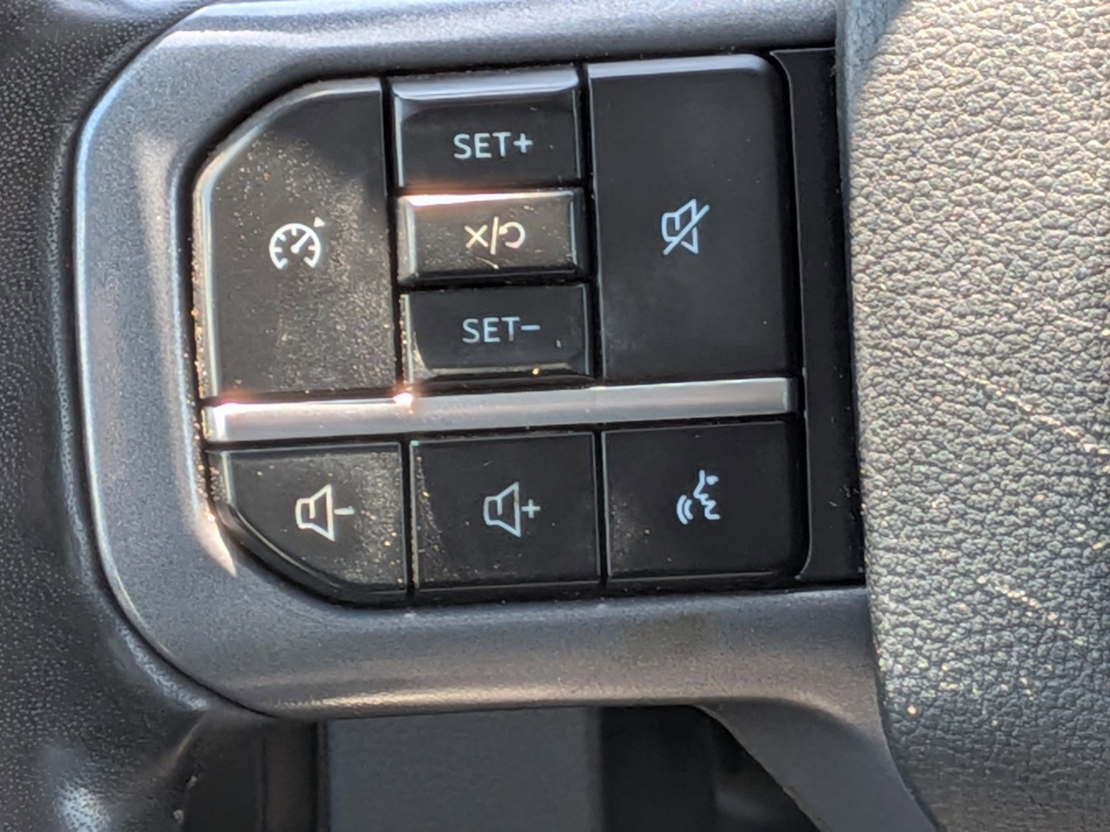 Certified 2024 Ford F350 Lariat AWD/4WD image 22