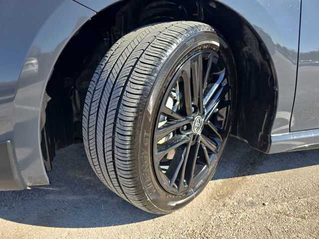 Used 2025 Toyota Camry SE image 31