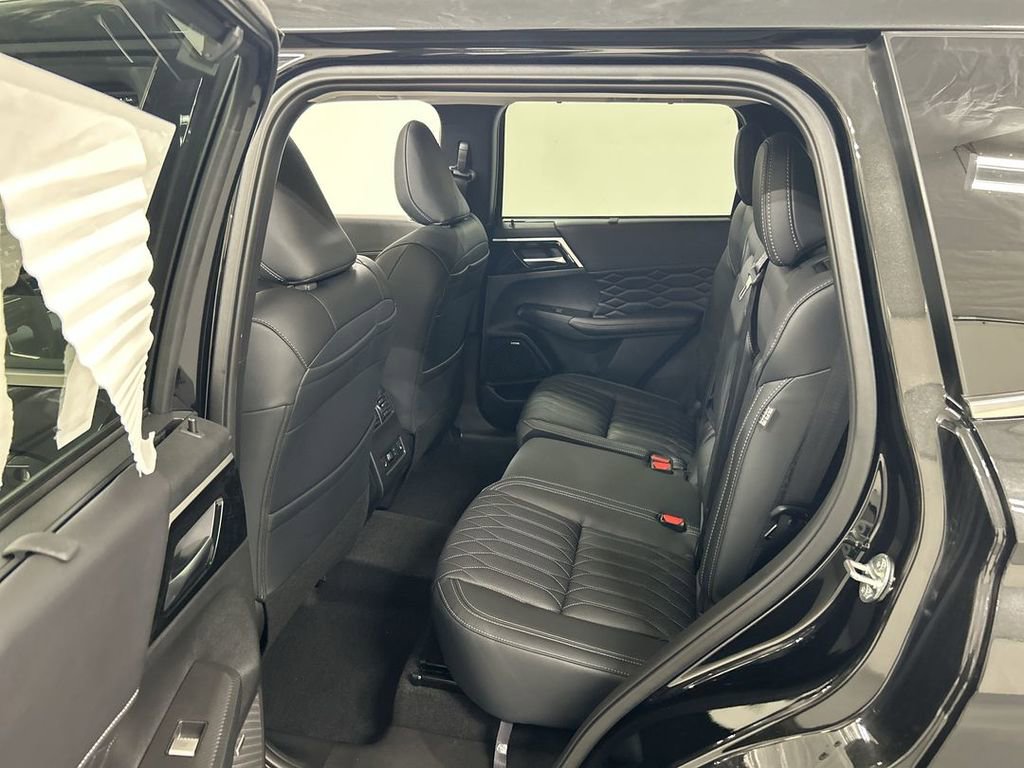 New 2026 Mitsubishi Outlander SEL AWD/4WD image 21