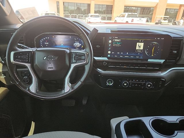 Certified 2022 Chevrolet Silverado 1500 RST w/ Z71 Off-Road Package AWD/4WD image 13