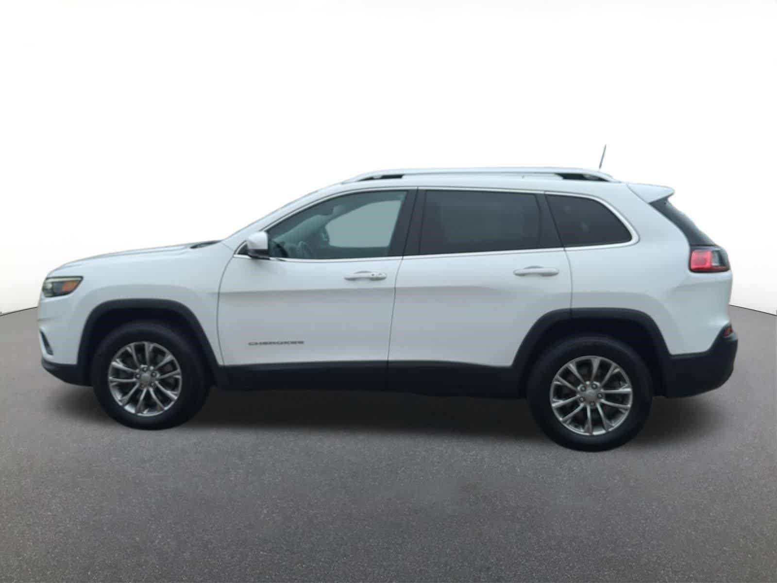 Used 2020 Jeep Cherokee Latitude Lux w/ Comfort/Convenience Group AWD/4WD image 3