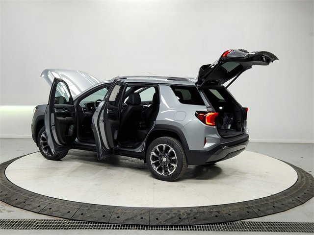 New 2026 GMC Terrain Elevation w/ Elevation Premium Package image 13