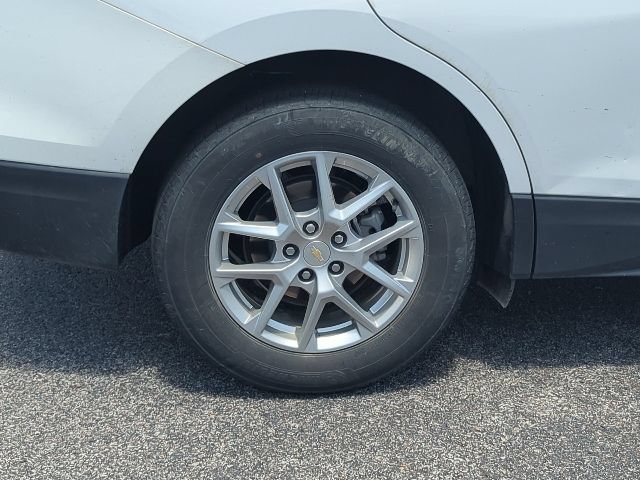 Used 2023 Chevrolet Equinox LS w/ LS Convenience Package FWD image 16