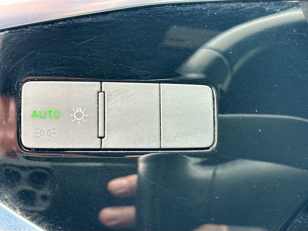 Used 2020 Audi Q3 2.0T Premium w/ Convenience Package image 12