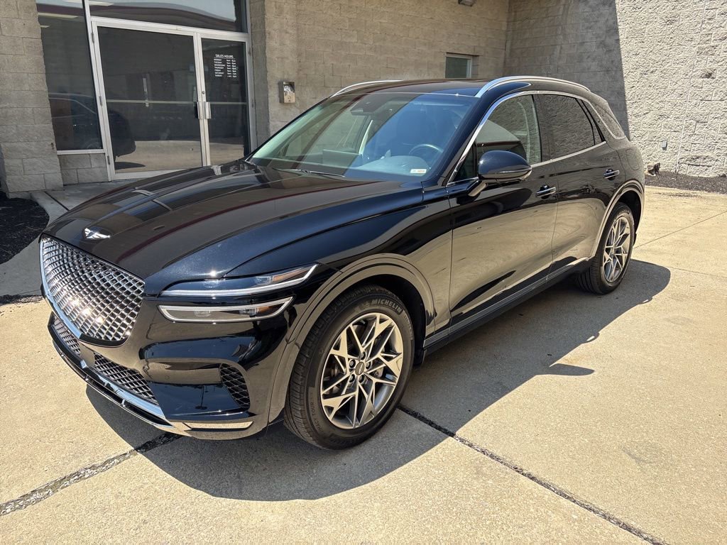 Used 2024 Genesis GV70 2.5T w/ Advanced Package AWD/4WD image 1