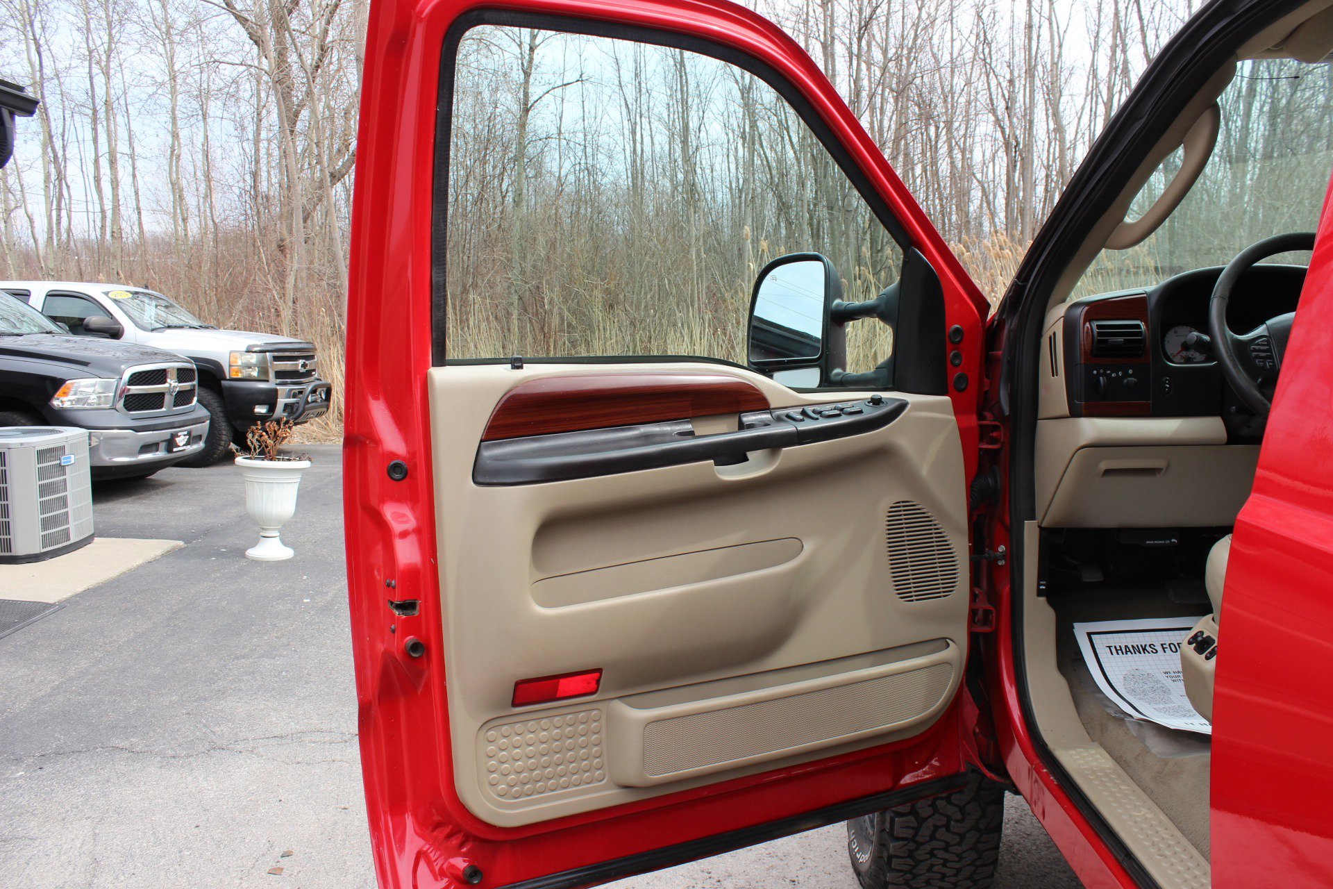 Used 2006 Ford F250 Lariat image 14