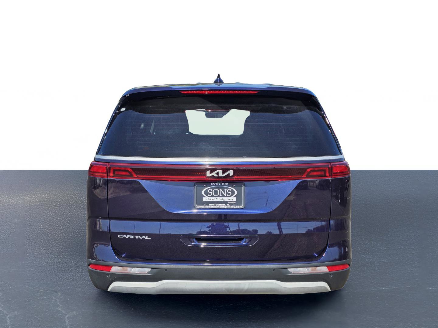 Used 2023 Kia Carnival LX image 10