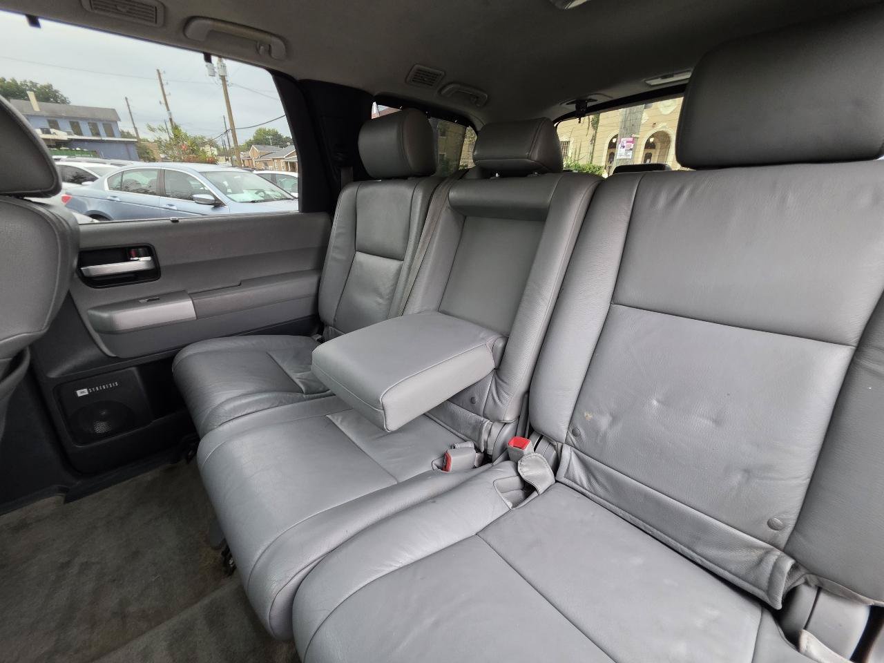 Used 2008 Toyota Sequoia Limited AWD/4WD image 37