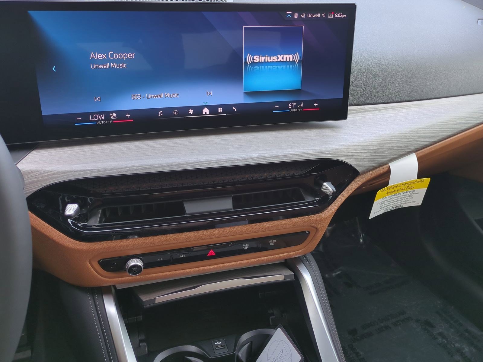 Certified 2026 BMW 430i Coupe w/ M Sport Package image 28