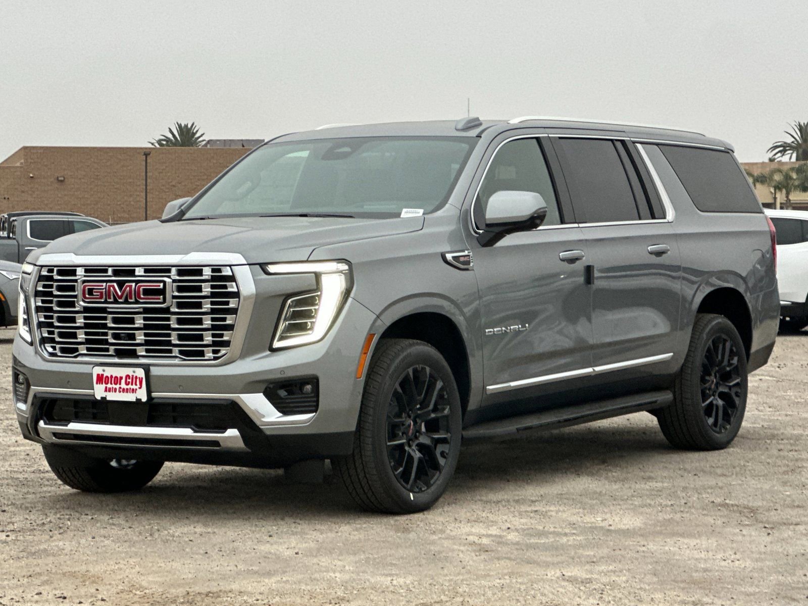 New 2026 GMC Yukon XL Denali AWD/4WD image 8