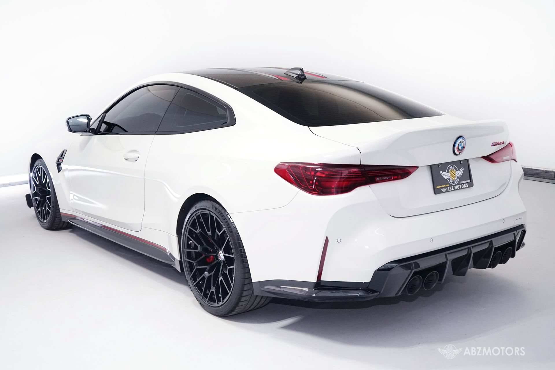 Used 2023 BMW M4 CSL RWD image 7