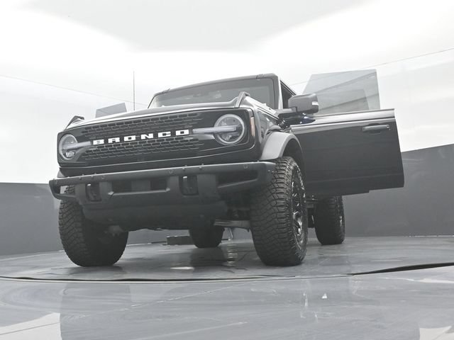 Certified 2024 Ford Bronco Wildtrak AWD/4WD image 33