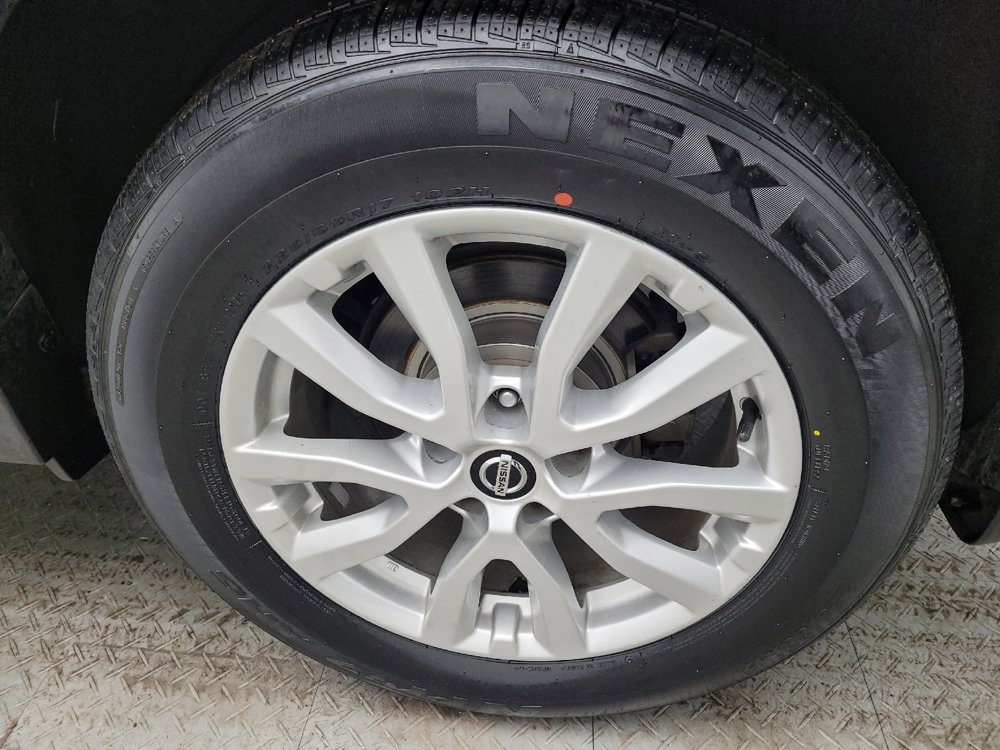 Used 2019 Nissan Rogue S w/ Special Edition Package image 31