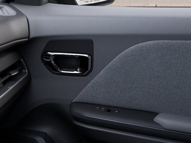 New 2025 Kia K4 LXS image 32